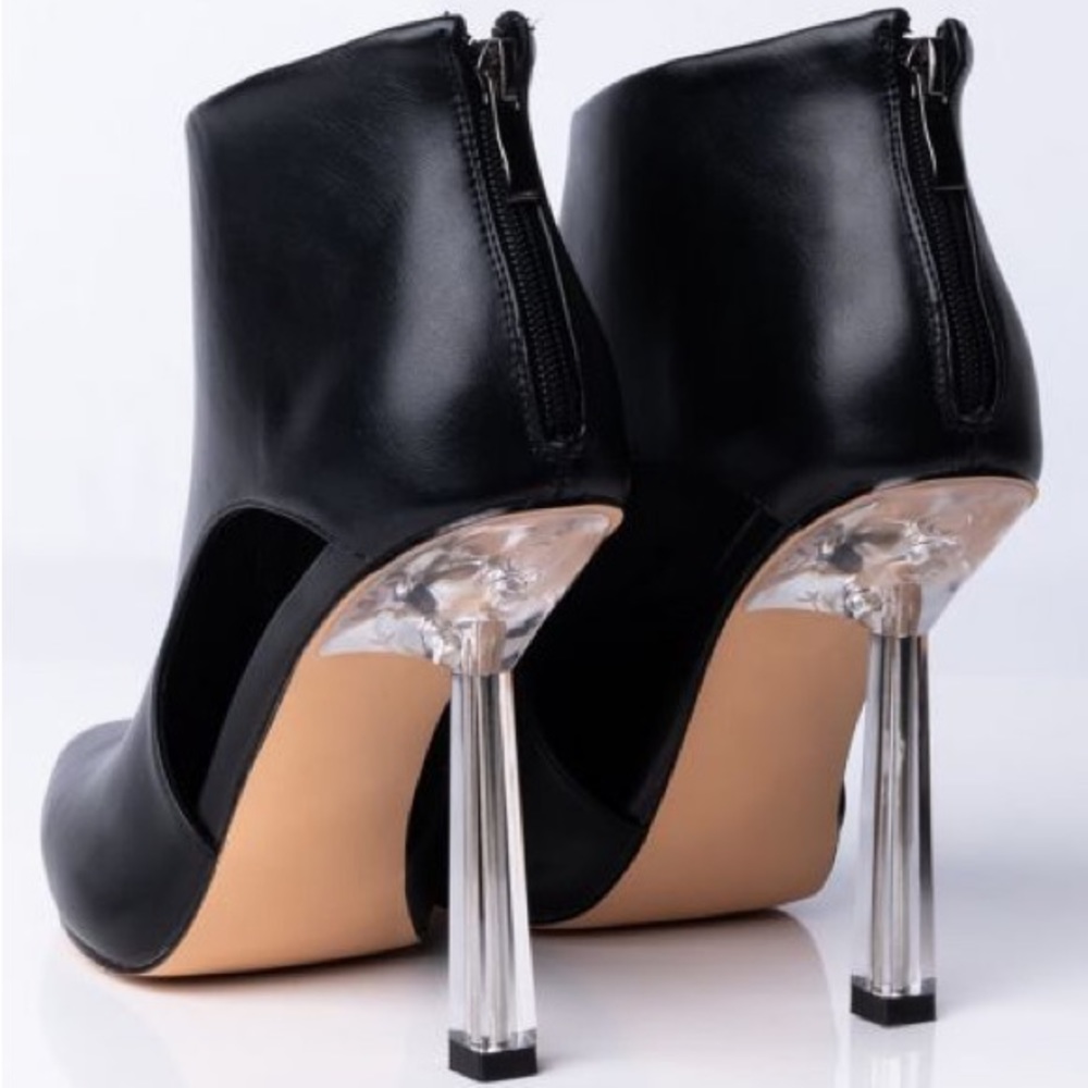Azalea Wang Sexy Black Leather Cut Out Stiletto Ankle Boots - Picture 5 of 6